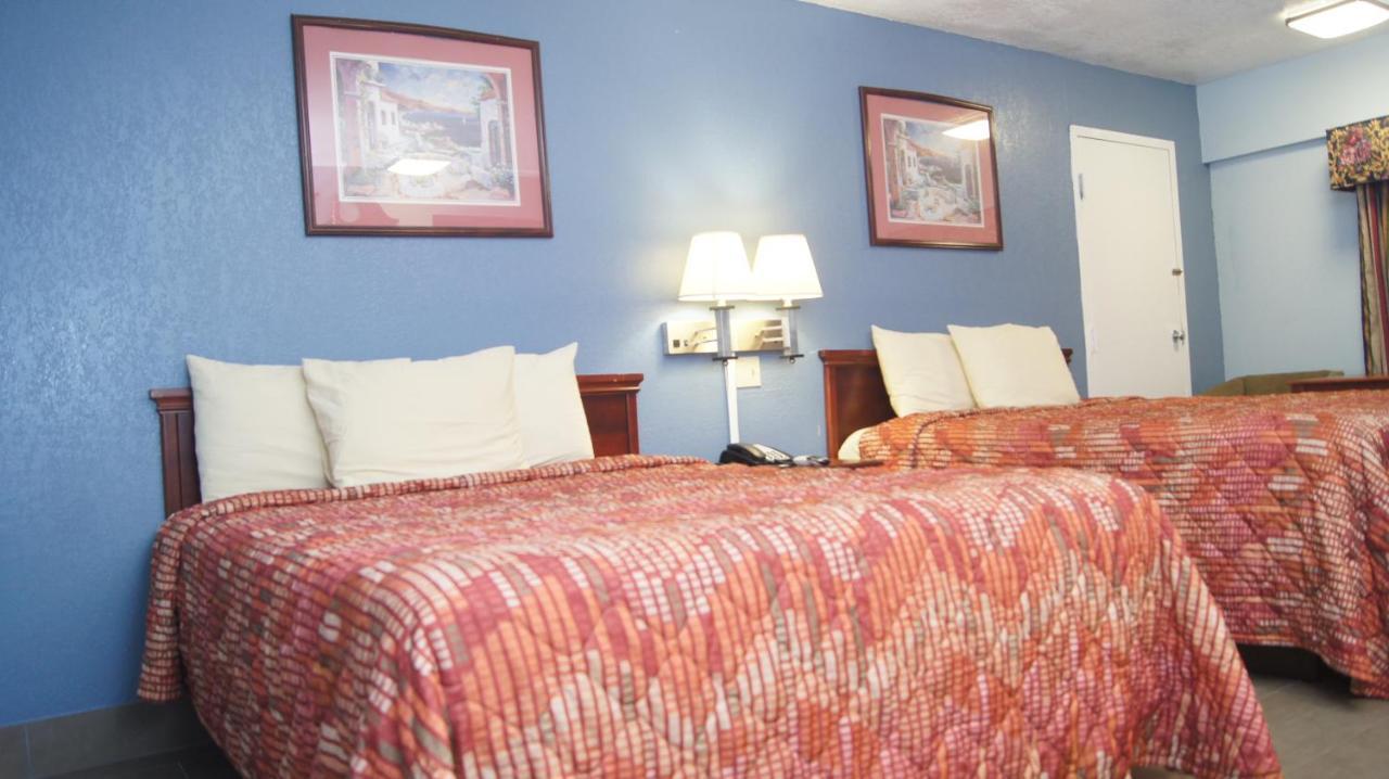 Holiday Lodge & Suites Mcalester Exterior photo